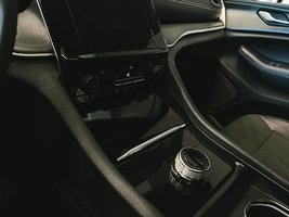 2025 Jeep Grand Cherokee L Altitude in Saint-Hyacinthe, Quebec - 10 - w1024h768px