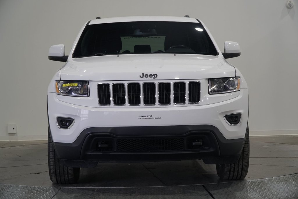 2016  Grand Cherokee Laredo V6 4X4 in Saint-Hyacinthe, Quebec - 2 - w1024h768px