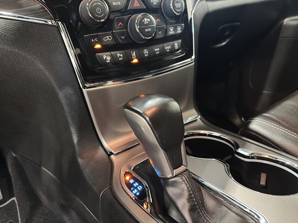 2021 Jeep Grand Cherokee 80th Anniversary Edition in Saint-Hyacinthe, Quebec - 12 - w1024h768px