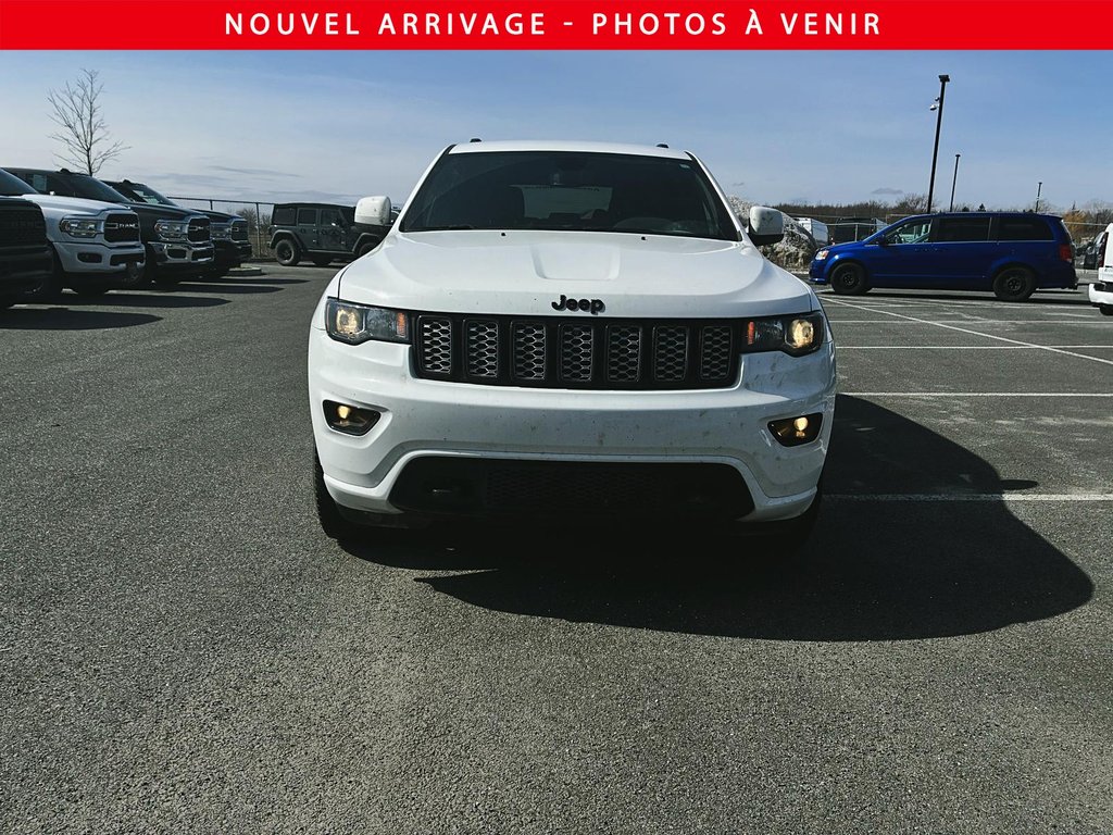 Jeep Grand Cherokee Altitude 2021 à Saint-Hyacinthe, Québec - 2 - w1024h768px