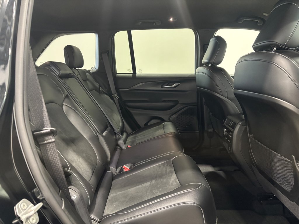 Jeep Grand Cherokee Altitude 2024 à Saint-Hyacinthe, Québec - 11 - w1024h768px