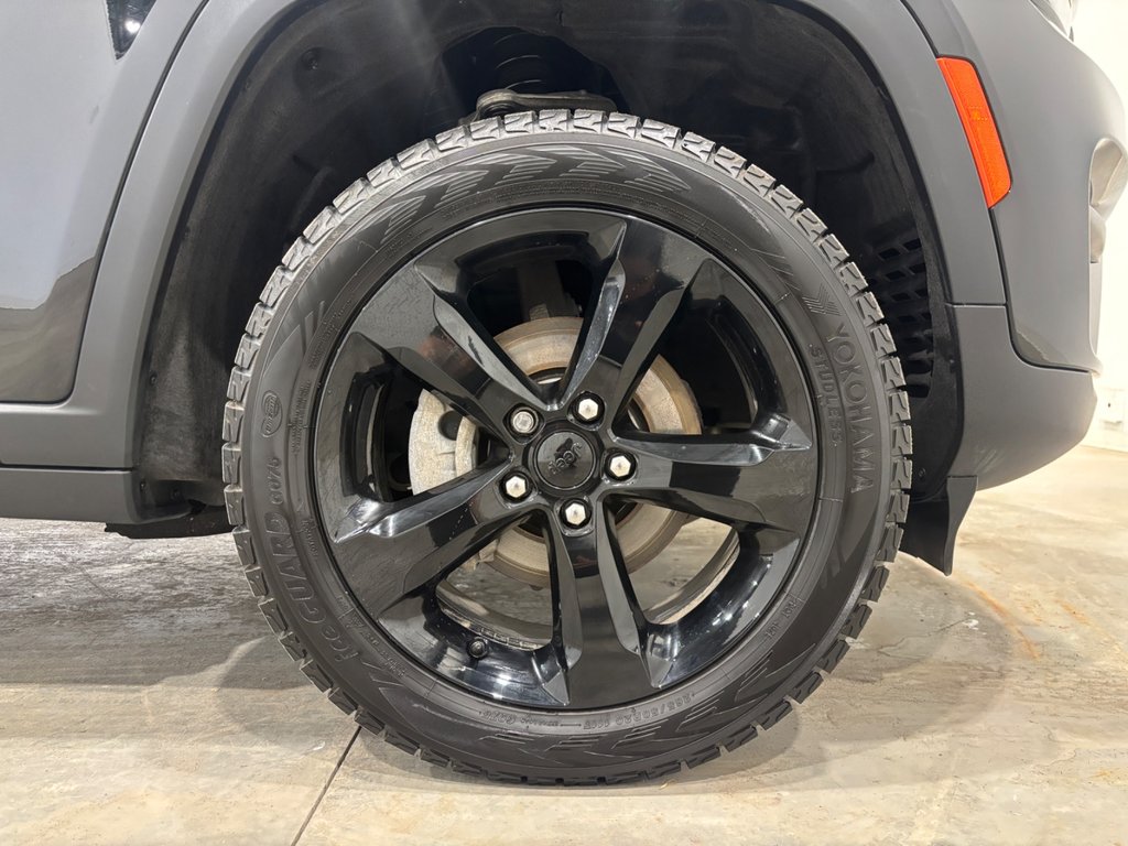 Jeep Grand Cherokee Altitude 2024 à Saint-Hyacinthe, Québec - 8 - w1024h768px