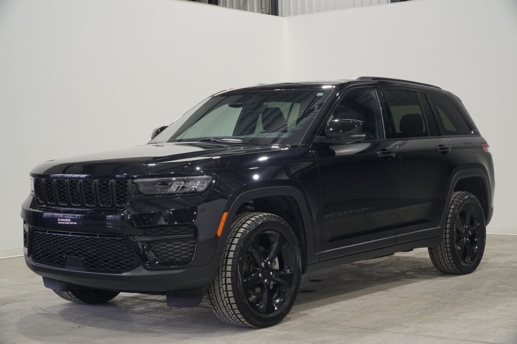 Jeep Grand Cherokee Altitude 2024 à Saint-Hyacinthe, Québec - 1 - w1024h768px