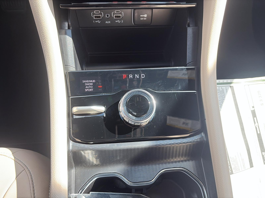 2025 Jeep Grand Cherokee LIMITED in Saint-Hyacinthe, Quebec - 12 - w1024h768px