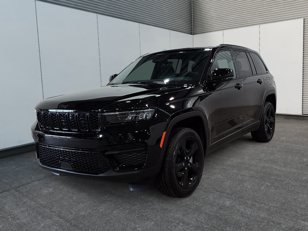 2025 Jeep Grand Cherokee Altitude in Saint-Hyacinthe, Quebec - 1 - w1024h768px