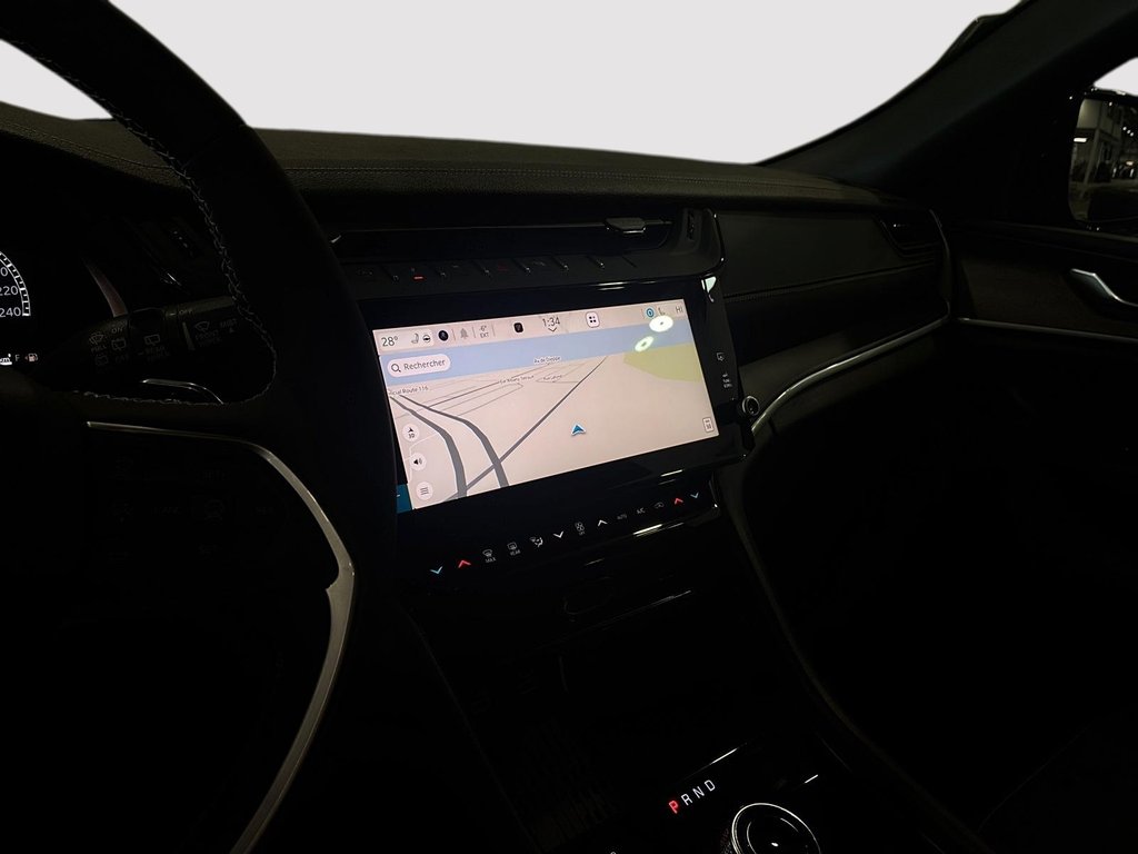 2026 Jeep Grand Cherokee ALTITUDE in Saint-Hyacinthe, Quebec - 13 - w1024h768px