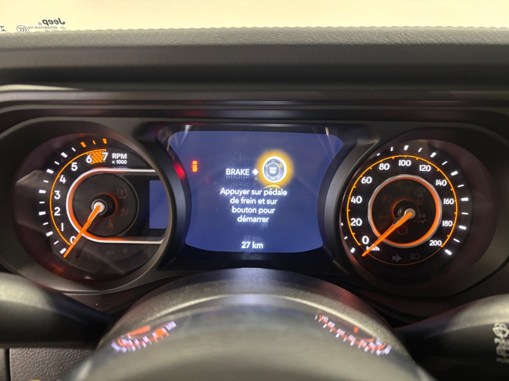 2024 Jeep WRANGLER 4-Door SAHARA in Saint-Hyacinthe, Quebec - 18 - w1024h768px