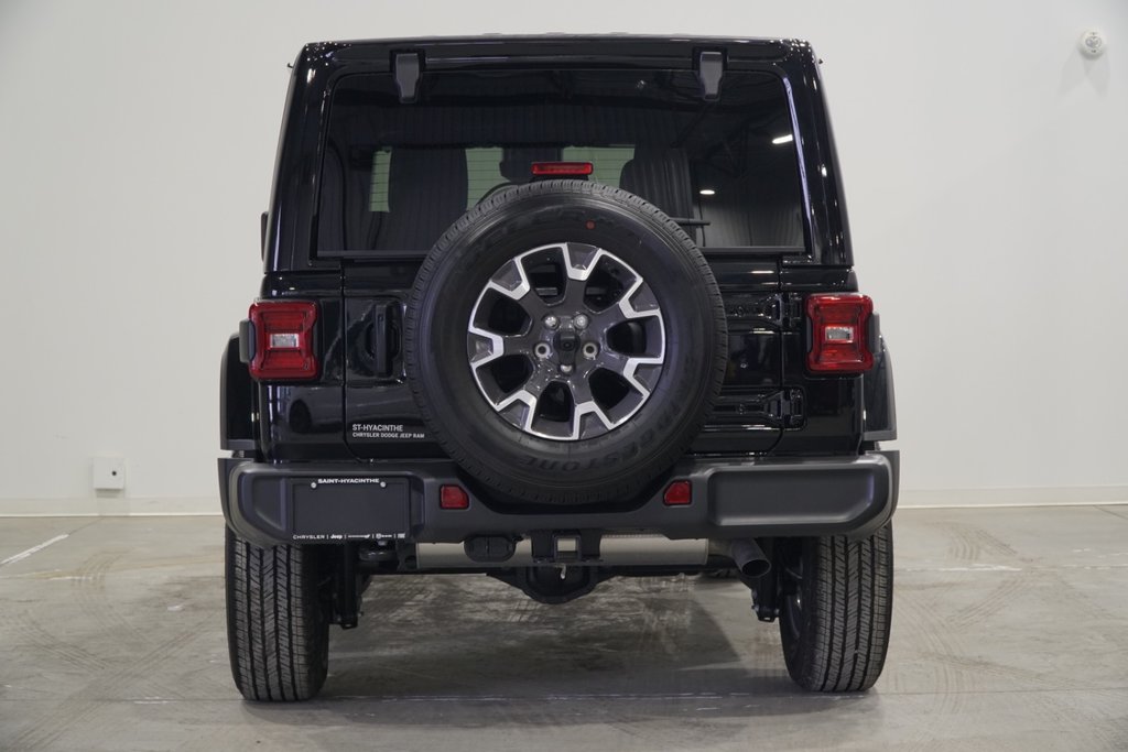 2024 Jeep WRANGLER 4-Door SAHARA in Saint-Hyacinthe, Quebec - 5 - w1024h768px
