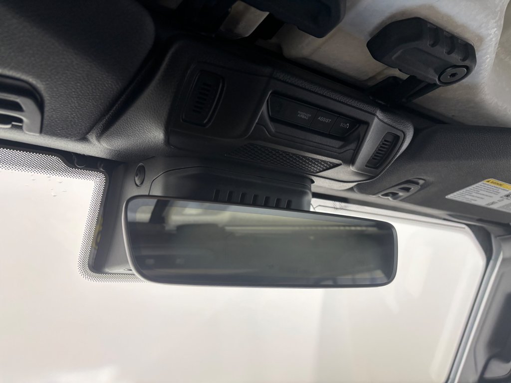 2024 Jeep WRANGLER 4-Door SAHARA in Saint-Hyacinthe, Quebec - 28 - w1024h768px