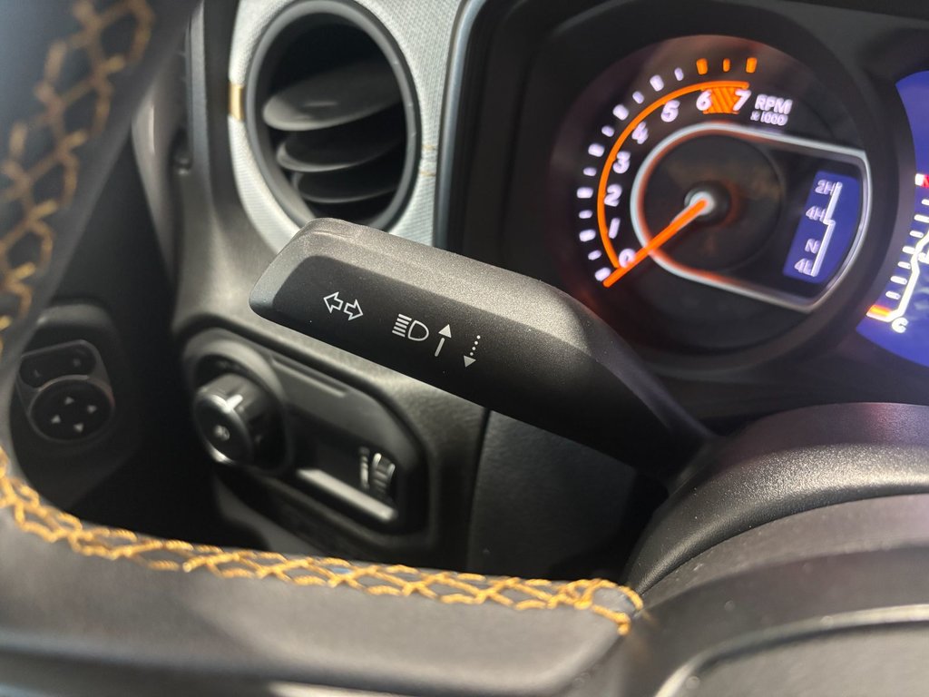 2024 Jeep WRANGLER 4-Door SPORT S in Saint-Hyacinthe, Quebec - 18 - w1024h768px