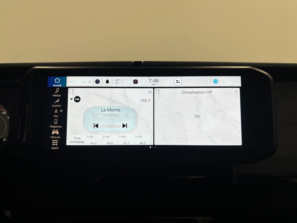 2024 Jeep Wrangler 4-Door SAHARA in Saint-Hyacinthe, Quebec - 19 - w1024h768px