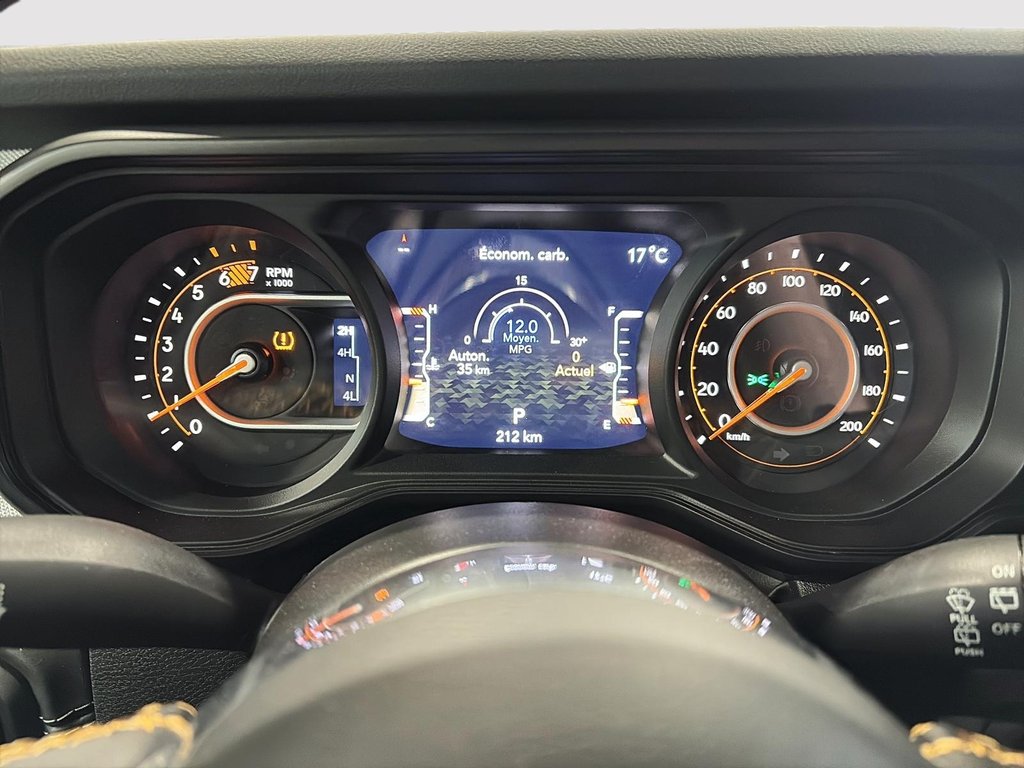 2024 Jeep Wrangler 4-Door SAHARA in Saint-Hyacinthe, Quebec - 12 - w1024h768px