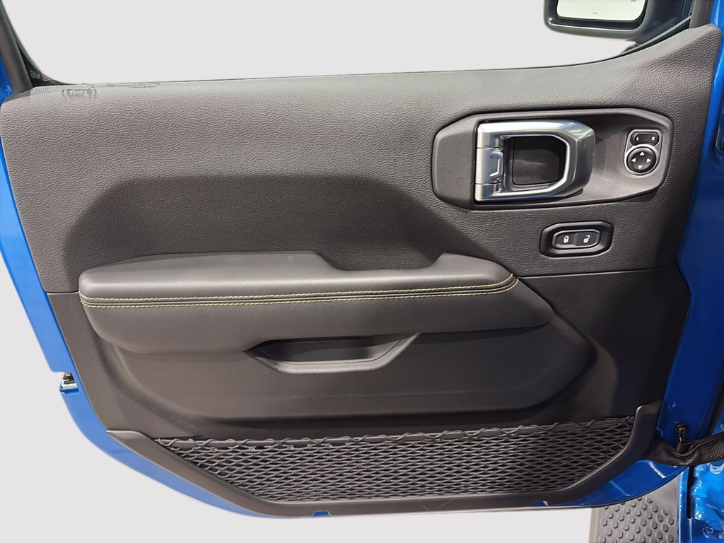 2024 Jeep Wrangler 4-Door SAHARA-7