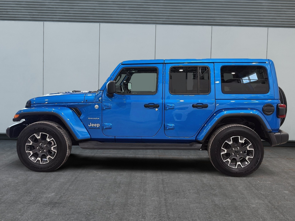 2024 Jeep Wrangler 4-Door SAHARA-4
