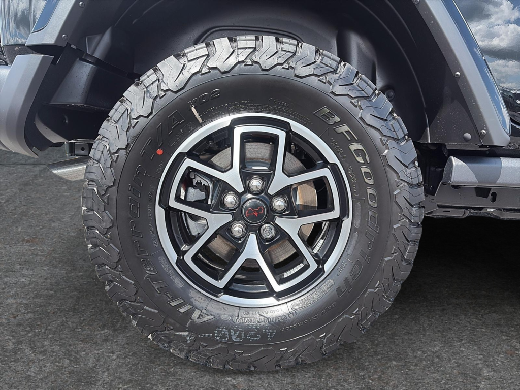 Jeep WRANGLER 4-Door RUBICON 2025 à Saint-Hyacinthe, Québec - 14 - w1024h768px