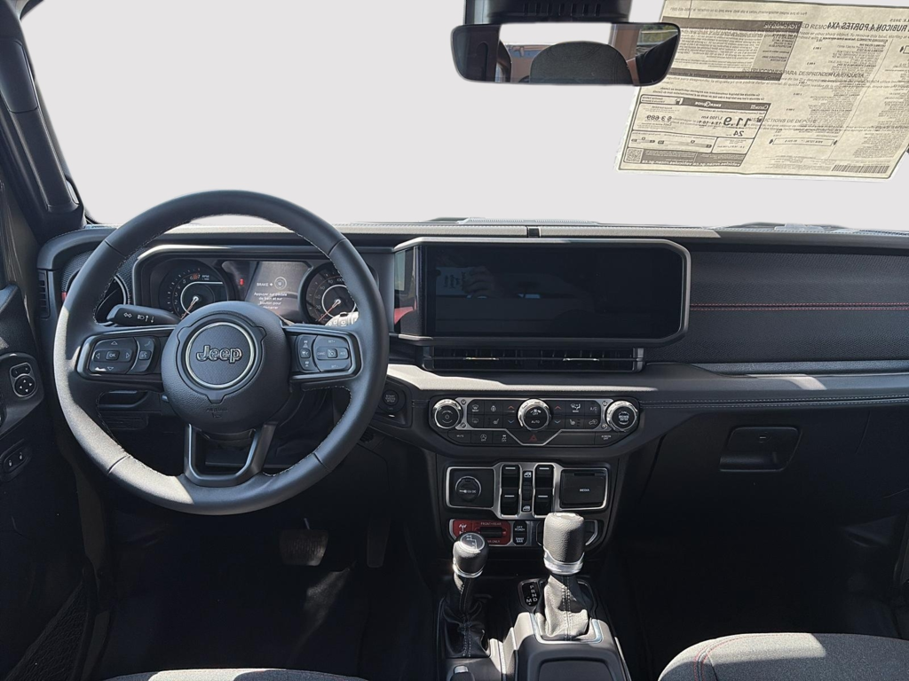 Jeep WRANGLER 4-Door RUBICON 2025 à Saint-Hyacinthe, Québec - 7 - w1024h768px