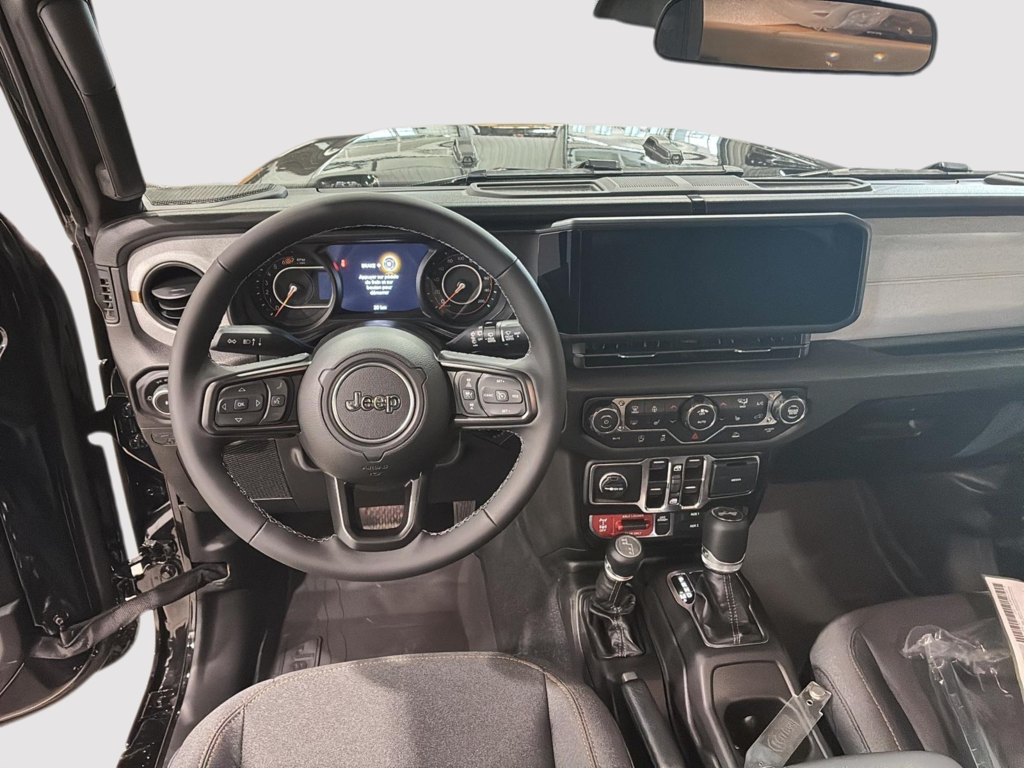 Jeep Wrangler 4-Door WILLYS 2026 à Saint-Hyacinthe, Québec - 7 - w1024h768px