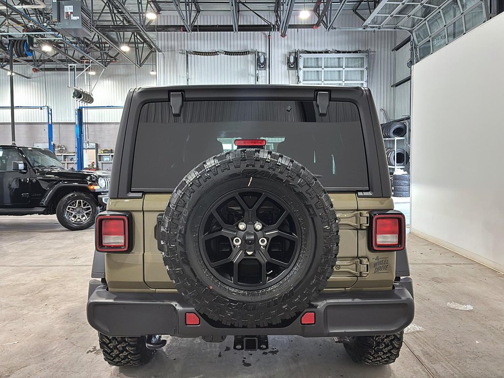 2026 Jeep Wrangler 4-Door WILLYS in Saint-Hyacinthe, Quebec - 3 - w1024h768px
