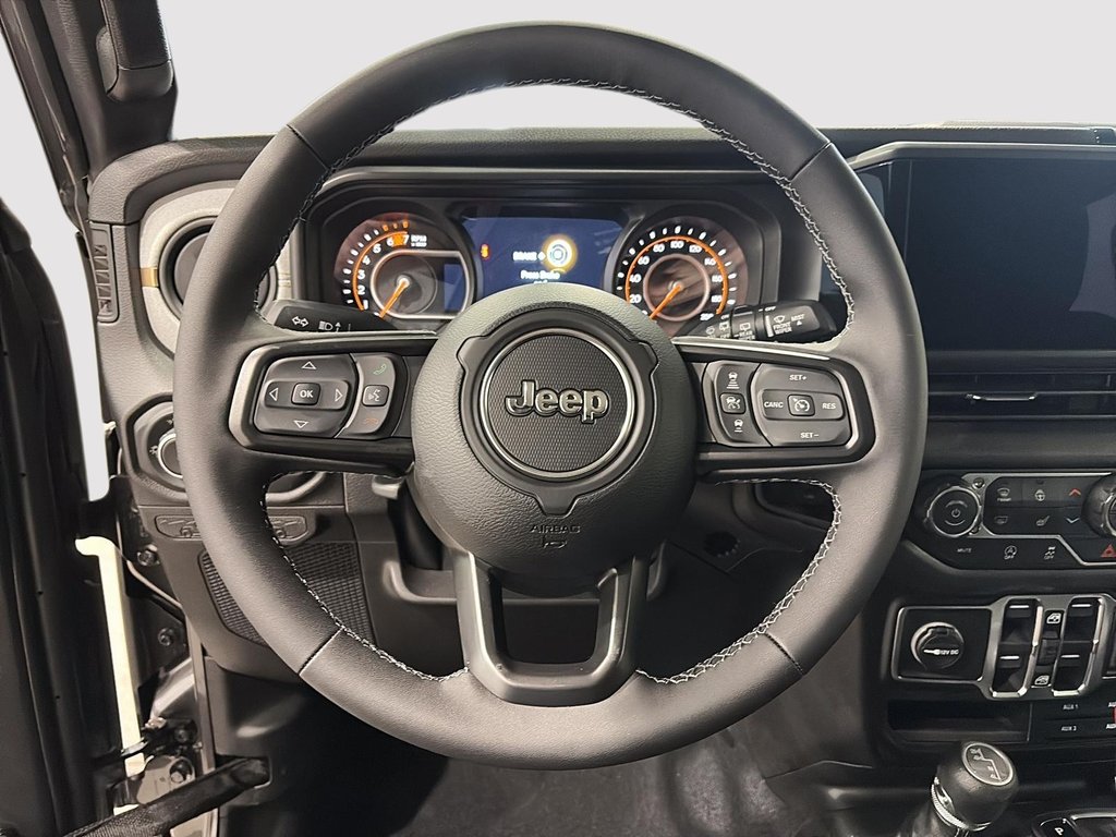 Jeep Wrangler 4-Door SPORT S 2026 à Saint-Hyacinthe, Québec - 9 - w1024h768px