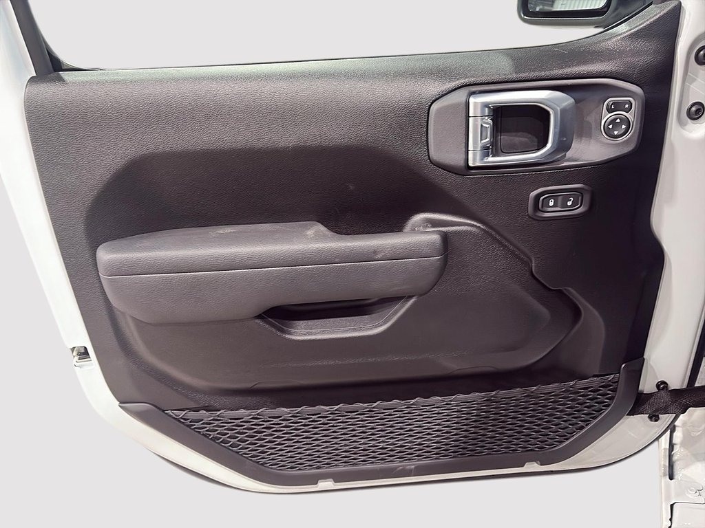 Jeep Wrangler 4-Door SPORT S 2026 à Saint-Hyacinthe, Québec - 10 - w1024h768px