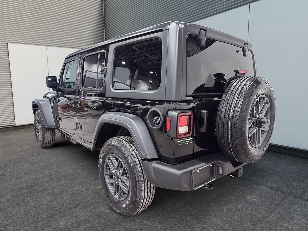 Jeep Wrangler 4-Door SPORT S 2026 à Saint-Hyacinthe, Québec - 4 - w1024h768px