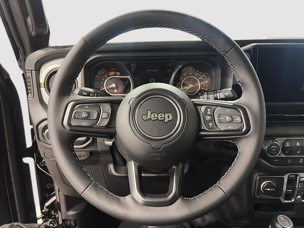 Jeep Wrangler 4-Door SPORT S 2026 à Saint-Hyacinthe, Québec - 11 - w1024h768px