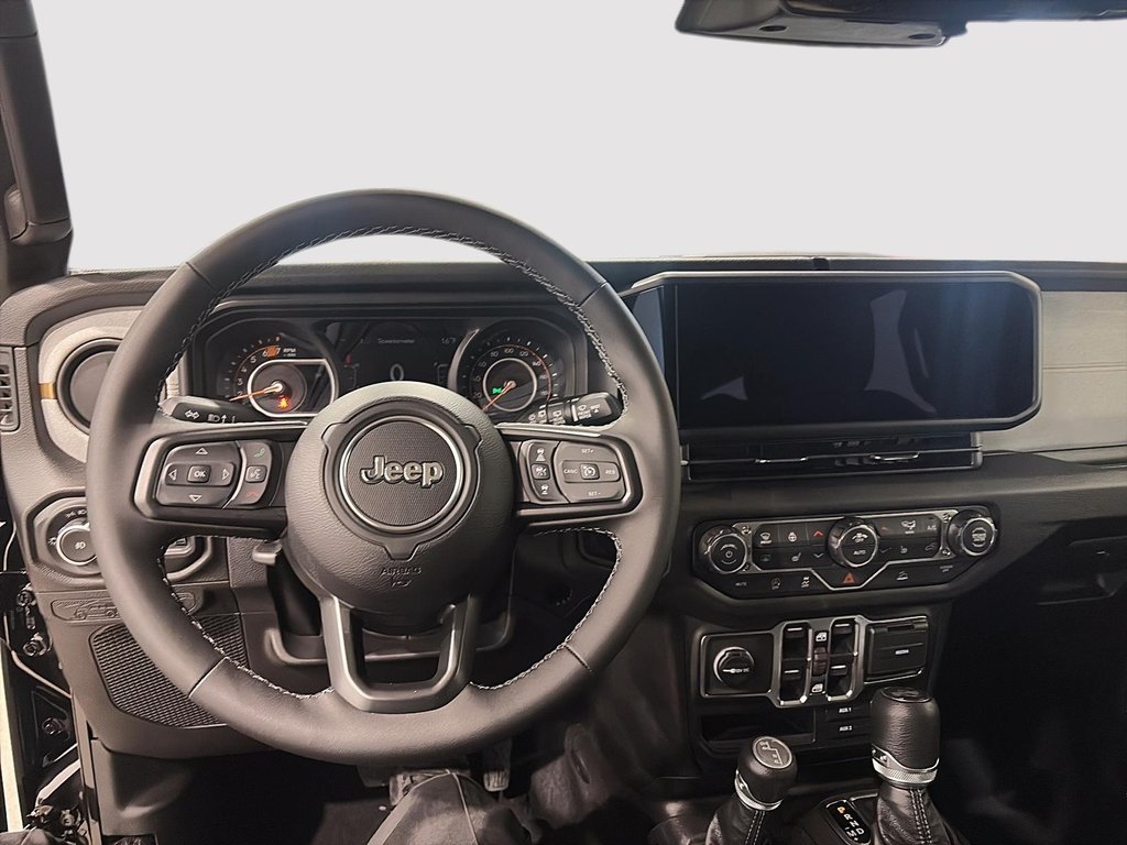 Jeep Wrangler 4-Door SPORT S 2026 à Saint-Hyacinthe, Québec - 9 - w1024h768px