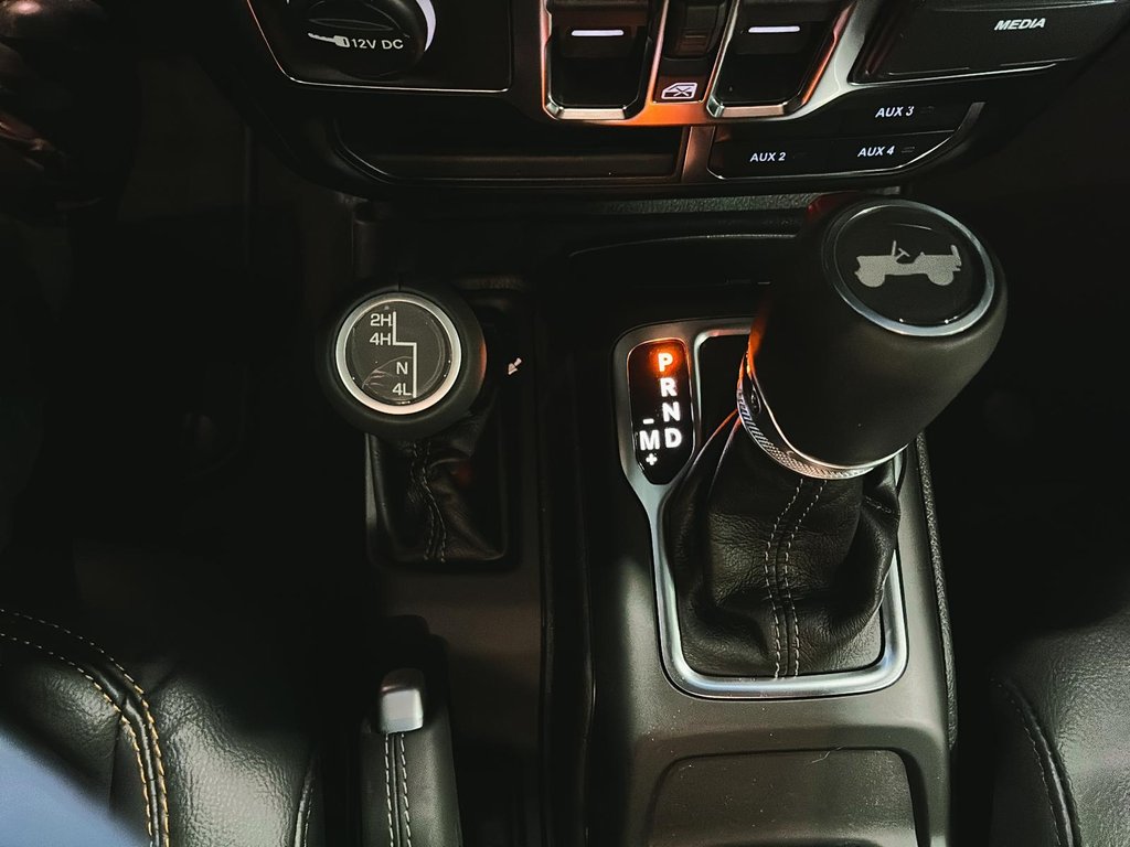 Jeep Wrangler 4-Door SAHARA 2026 à Saint-Hyacinthe, Québec - 14 - w1024h768px