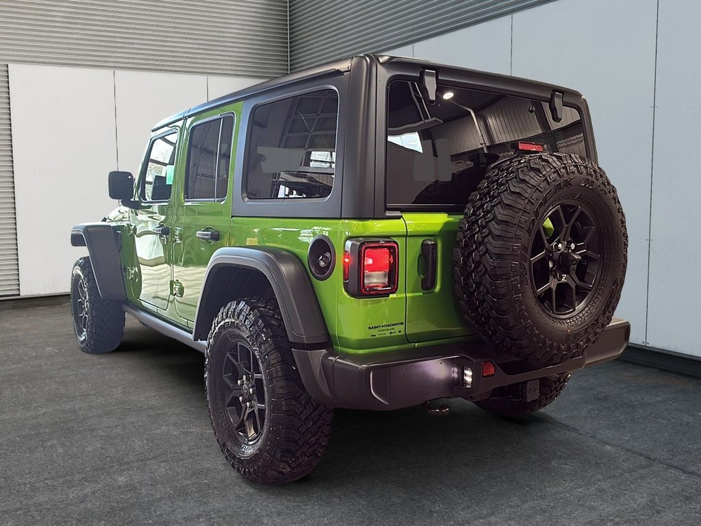2026 Jeep Wrangler 4-Door WILLYS in Saint-Hyacinthe, Quebec - 4 - w1024h768px