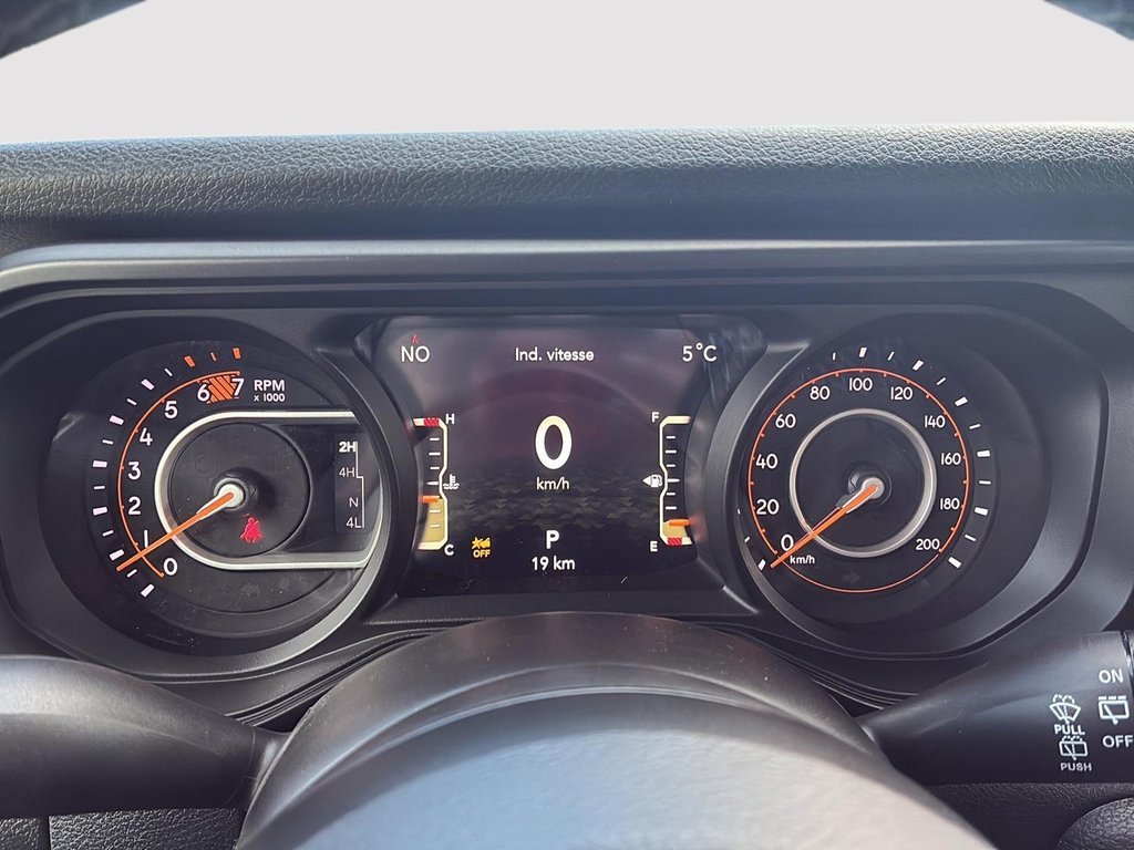 2026 Jeep Wrangler 4-Door WILLYS in Saint-Hyacinthe, Quebec - 11 - w1024h768px