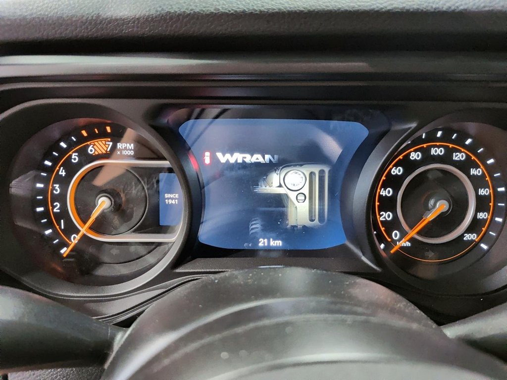 2026 Jeep Wrangler 4-Door WILLYS in Saint-Hyacinthe, Quebec - 13 - w1024h768px