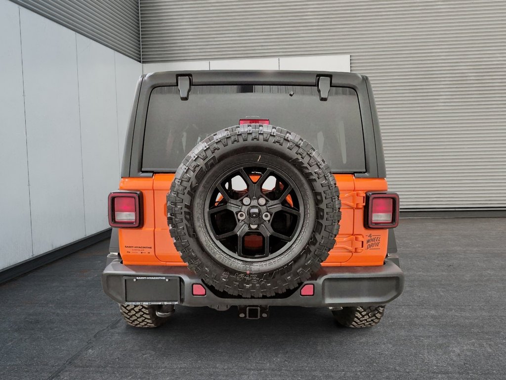 2026 Jeep Wrangler 4-Door WILLYS in Saint-Hyacinthe, Quebec - 3 - w1024h768px