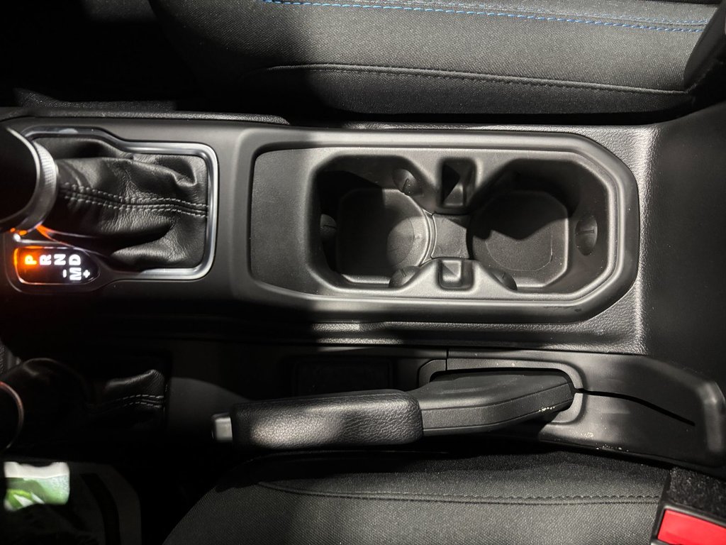 2024 Jeep Wrangler 4XE RUBICON in Saint-Hyacinthe, Quebec - 24 - w1024h768px