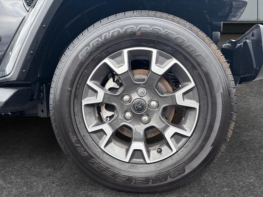 Jeep Wrangler Sahara 2024 à Saint-Hyacinthe, Québec - 8 - w1024h768px