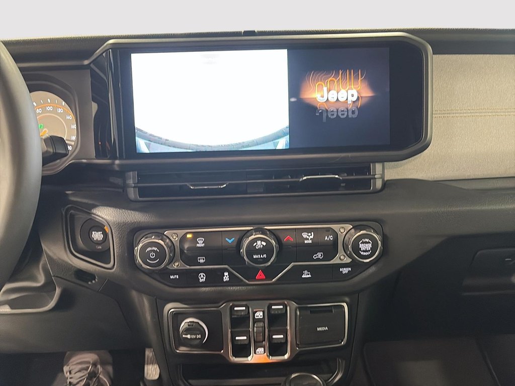 Jeep Wrangler Sport S 2024 à Saint-Hyacinthe, Québec - 14 - w1024h768px