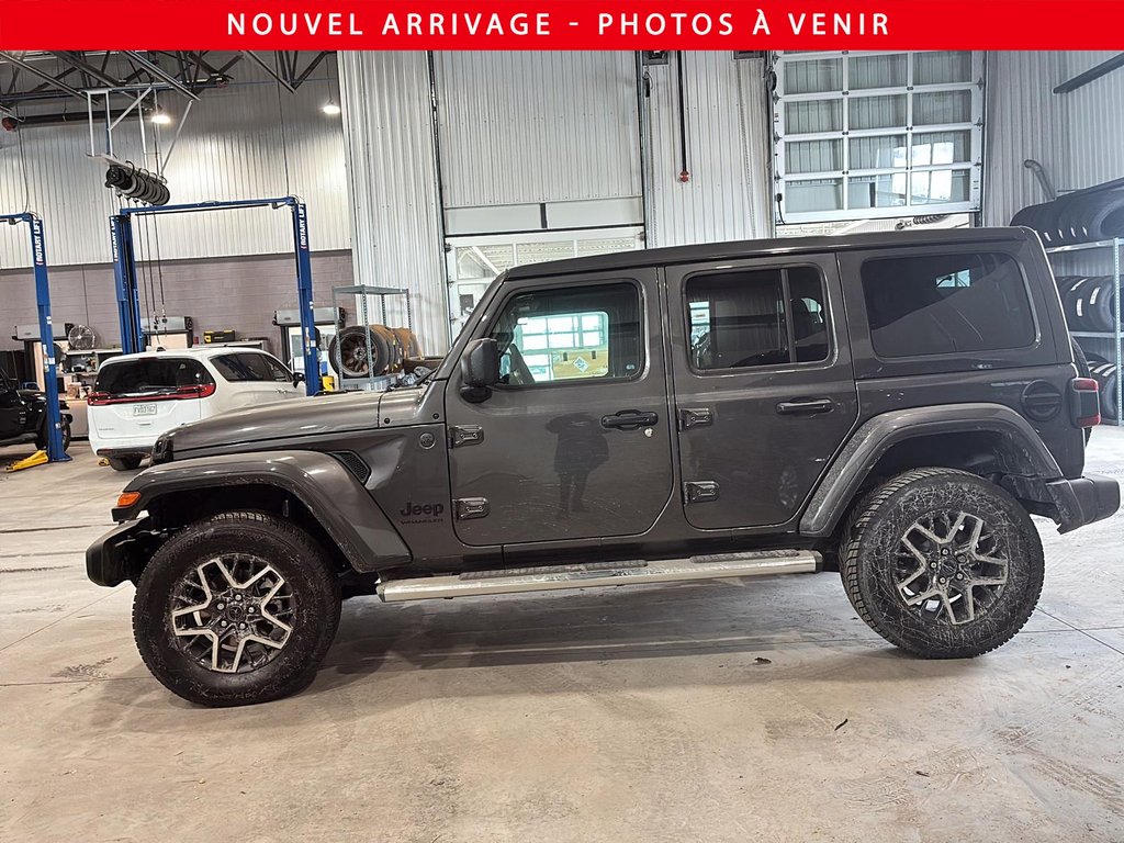 Jeep Wrangler Sahara 2025 à Saint-Hyacinthe, Québec - 3 - w1024h768px