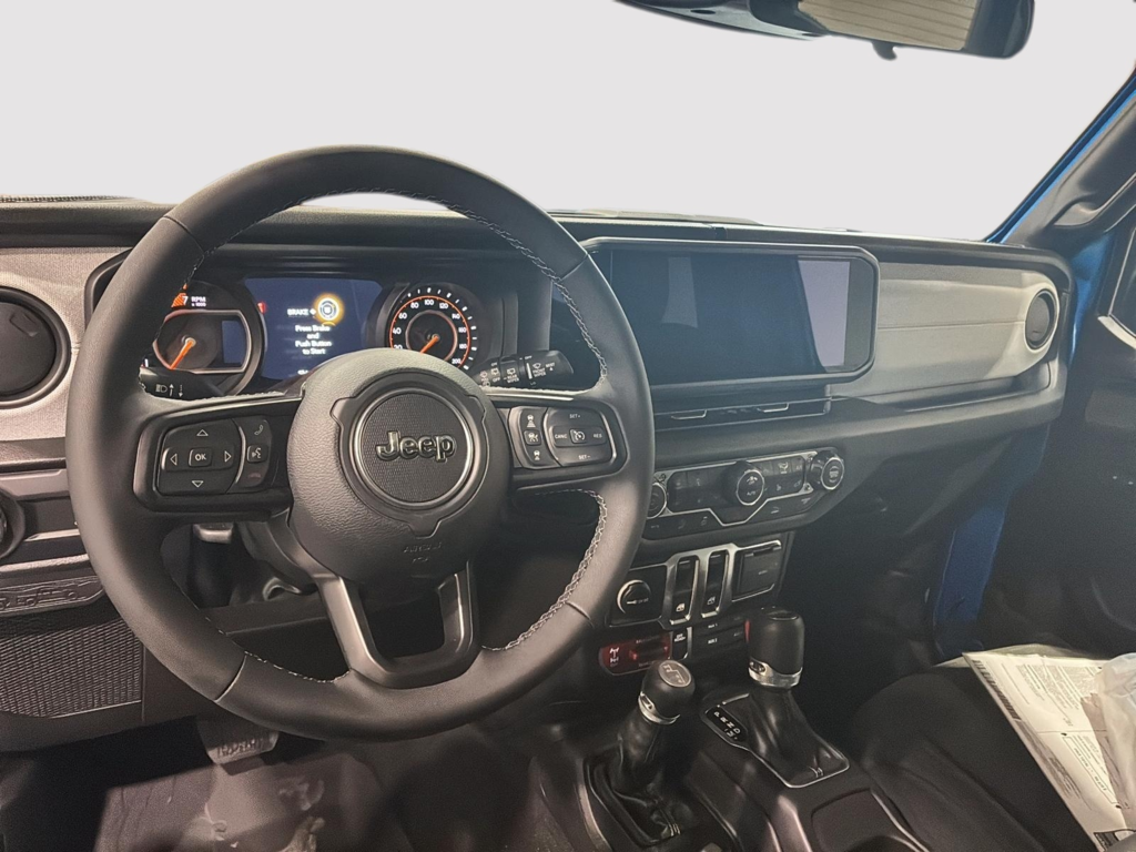 Jeep Wrangler WILLYS 2026 à Saint-Hyacinthe, Québec - 7 - w1024h768px