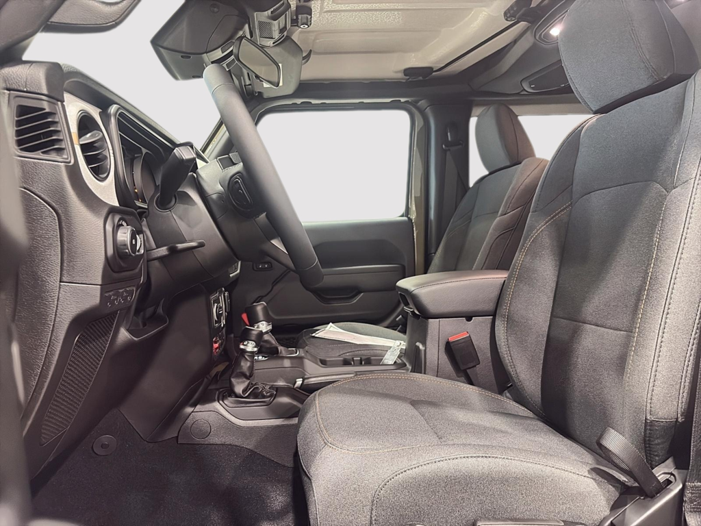 Jeep Wrangler WILLYS 2026 à Saint-Hyacinthe, Québec - 13 - w1024h768px