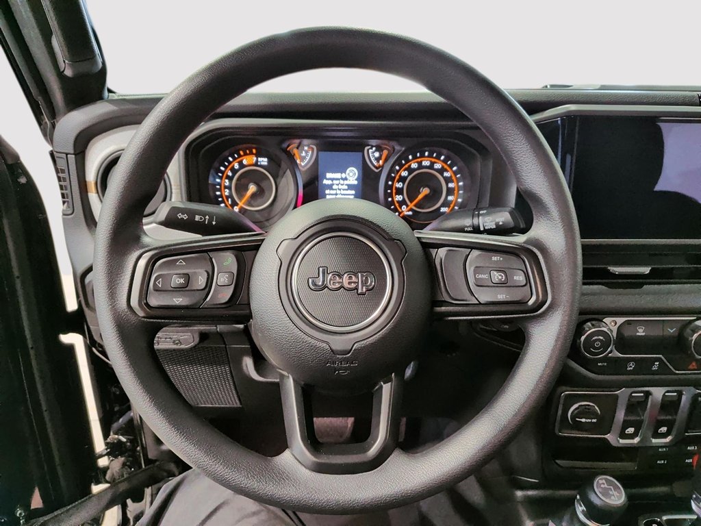 Jeep Wrangler  2026 à Saint-Hyacinthe, Québec - 11 - w1024h768px