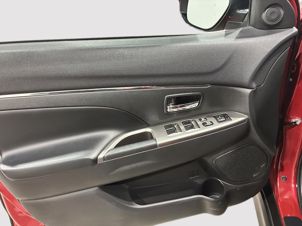 Mitsubishi RVR SE 2020 à Saint-Hyacinthe, Québec - 10 - w1024h768px