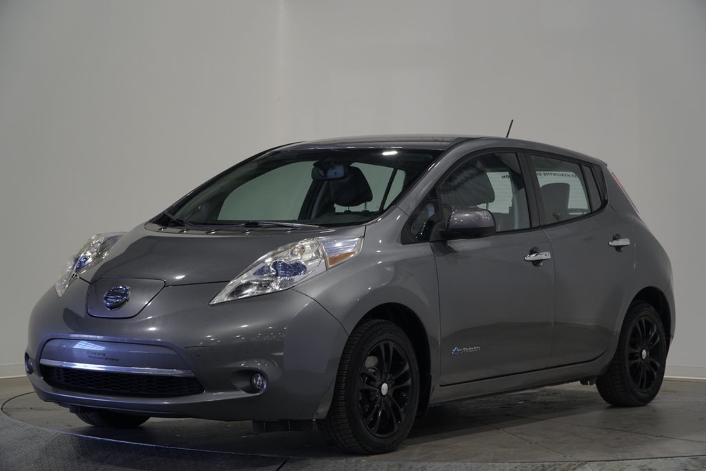 Nissan Leaf  2016 à Saint-Hyacinthe, Québec - 1 - w1024h768px