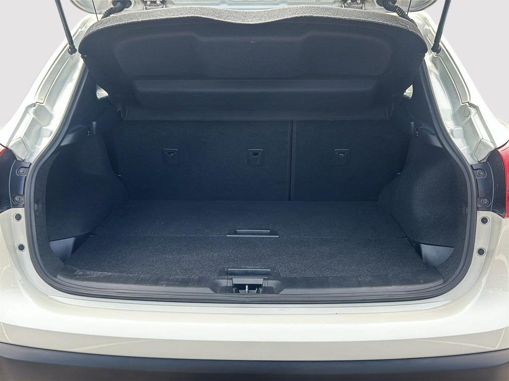 Nissan Qashqai SV AWD 2019 à Saint-Hyacinthe, Québec - 5 - w1024h768px