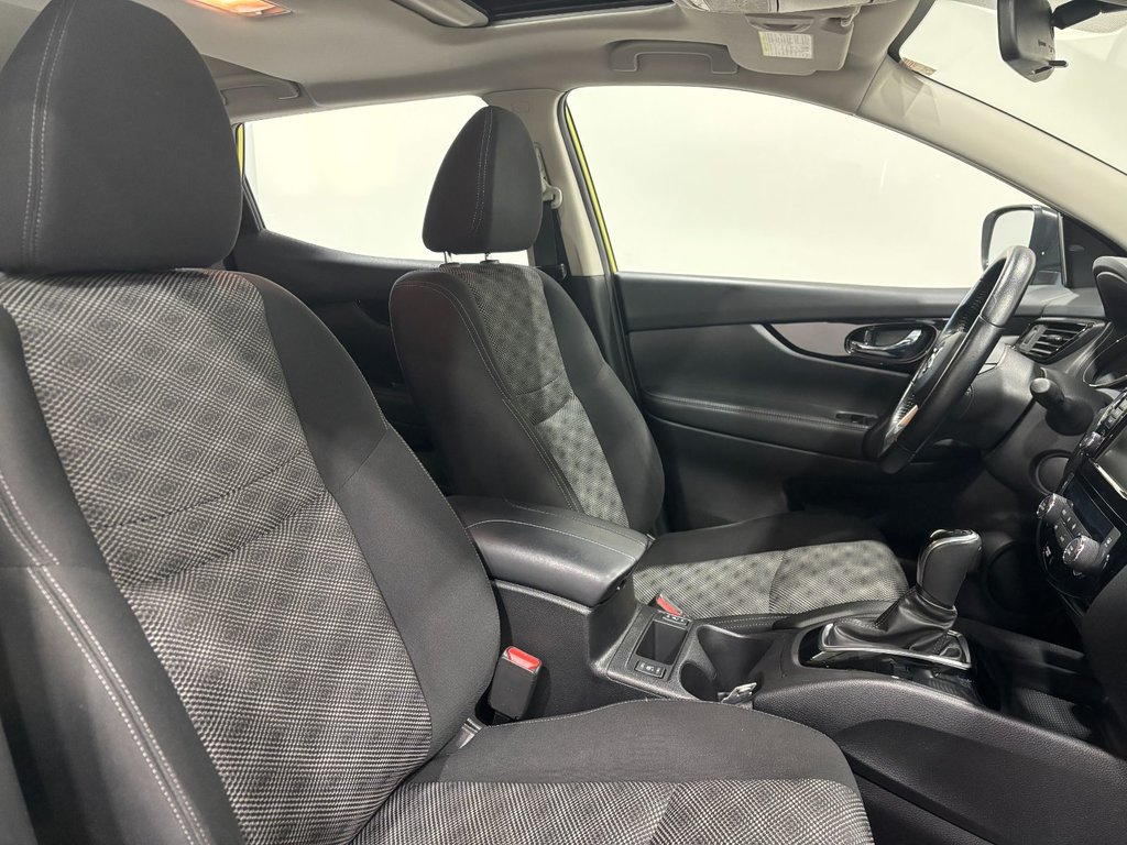 Qashqai SV AWD 2020 à Saint-Hyacinthe, Québec - 9 - w1024h768px