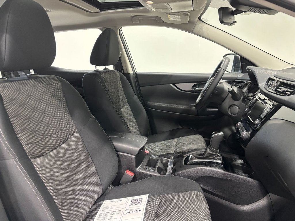 2023  Qashqai SV AWD in Saint-Hyacinthe, Quebec - 9 - w1024h768px