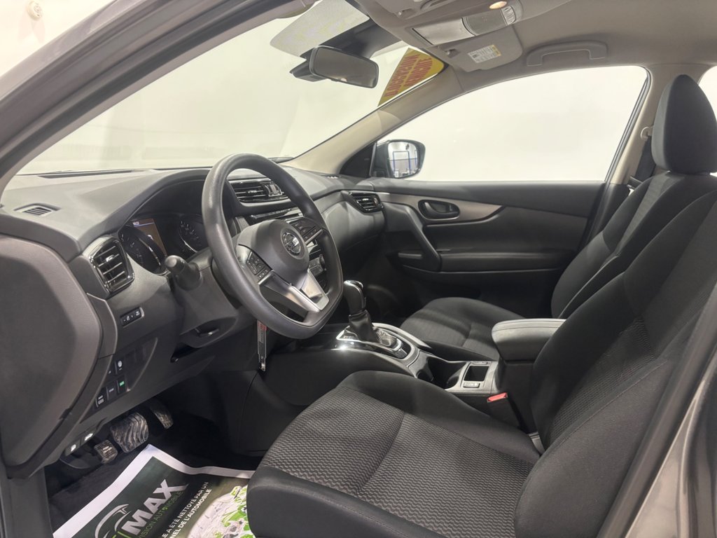 2023 Nissan Qashqai S AWD in Saint-Hyacinthe, Quebec - 14 - w1024h768px