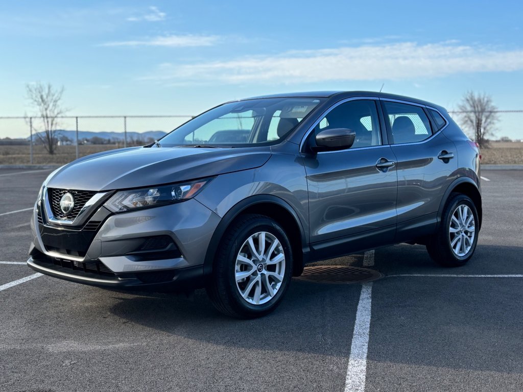 2023 Nissan Qashqai S AWD in Saint-Hyacinthe, Quebec - 1 - w1024h768px