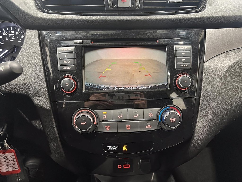 Nissan Qashqai S 2023 à Saint-Hyacinthe, Québec - 14 - w1024h768px