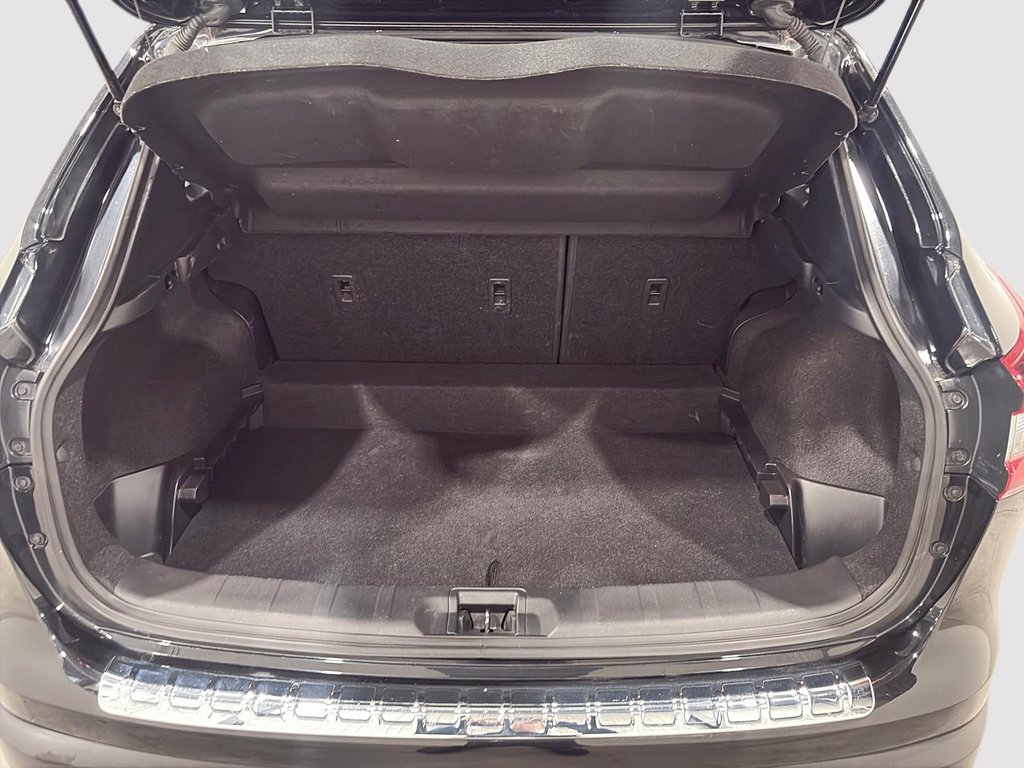 Nissan Qashqai S 2023 à Saint-Hyacinthe, Québec - 6 - w1024h768px