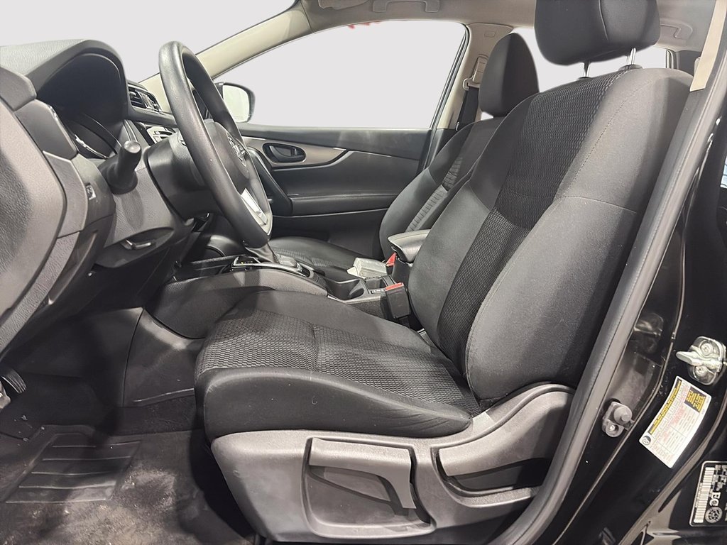 Nissan Qashqai S 2023 à Saint-Hyacinthe, Québec - 8 - w1024h768px