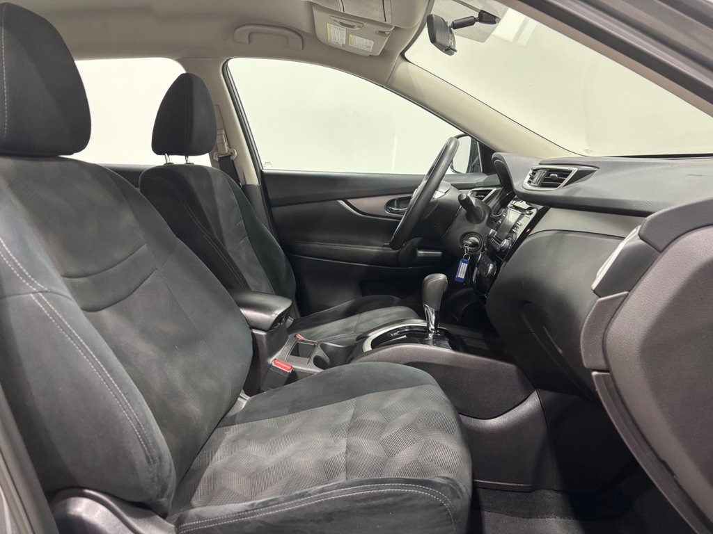 Nissan Rogue S  *BAS KM* CAMÉRA DE RECUL + BLUETOOTH 2016 à Saint-Hyacinthe, Québec - 9 - w1024h768px